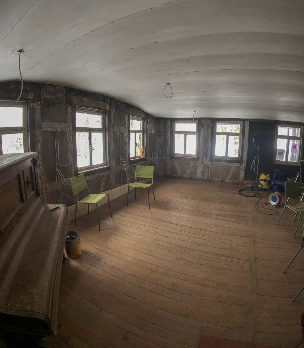 E5 Gaststube Süd West 3 1050x1200 - Startseite